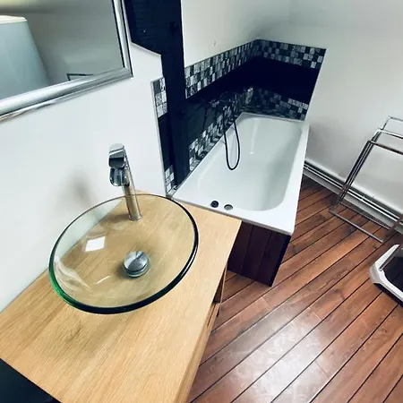 Loft Proche De Ville. Apartamento Poitiers